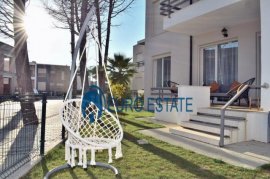 Durres, shes apartament 2+1+A+BLK 140 m², Eladás