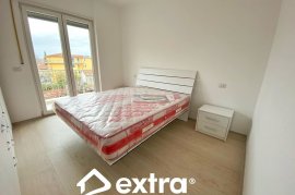 Jepet me qira Apartament, Ενοικίαση