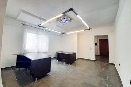 Ambient per Zyra, Klinika dhe Cdo Biznes (120 m2) , Affitto