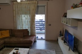 Shitet apartamenti 1+1 tek Oxhaku, Sale