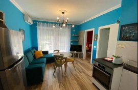 Jepet me qera apartament 2+1 ne 21 Dhjetori!, Ενοικίαση