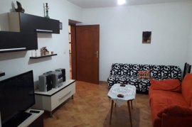 Jepet me qera apartament 2+1 ne Stadiumi Dinamo!, Affitto