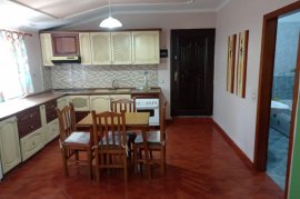 Jepet me qera apartament 1+1 ne Bllok!, Ενοικίαση