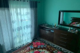 Shitet apartament 2+1 , Rr,Ferit Xhajko, prane Bar, Πώληση