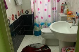 Shitet apartament 2+1 , Rr,Ferit Xhajko, prane Bar, Shitje