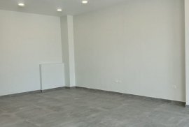 Shitet apartament 2+1 , Rr,Ferit Xhajko, prane Bar, Πώληση