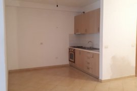 Jepet apartament me qera 1+1, ne Yzberisht, prane , Qera