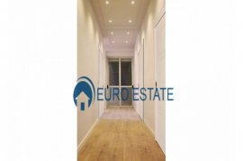 Tirane, shes apartament 3+1, 62.000 Euro (Fresku), Verkauf