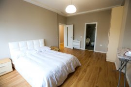 SUPER APARTAMENT 2+1 ME QIRA NE QENDER, PRANE &quo, Ενοικίαση