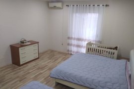 Shitet shtepi me sip.170m2, Lezhe, Sale