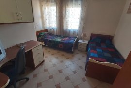 Apartament 2+1+3bllk me qera plot drite ne Bllok, Ενοικίαση