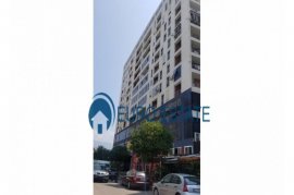 Tirane, shes apartament 2+1, 106 m², St. I trenit, Eladás