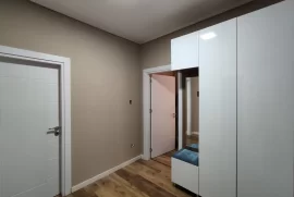 Shitet apartament 2+1 ne Astir, mobilim modern, Venta