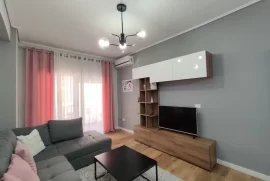 Shitet apartament 2+1 ne Astir, mobilim modern, Venta