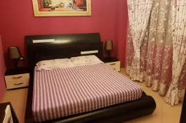 Shitet super apartament 1+1 me Hipoteke...!!, Πώληση