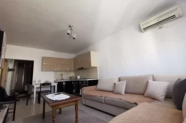 Apartament 2+1 me qira në “Vasil Shanto”, Ενοικίαση