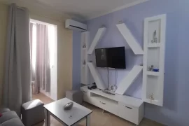 Shitet apartament 1+1 ne golem, prane detit, plazh, Shitje