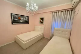 Apartament 2+1 me qira pranë Brrylit, Alquiler