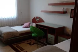 Apartament 2+1 me qira ne 