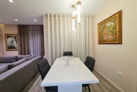 Apartament 2+1 me qira në “Rrugën e Elbasanit”, Qera