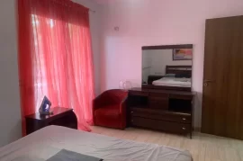 JEPET ME QIRA APARTAMENT 2+1+2 TEK LIQENI I THATË,, Qera