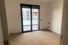 SHITET... APARTAMENT 1+1 PRANE TEG, Eladás