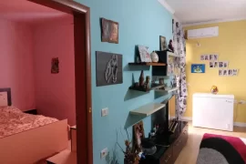 Apartament 1+1 Per Shitje, Yzberisht, Πώληση