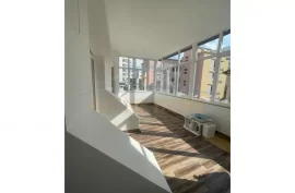 Shitet, Apartament 2+1, Fresku, Tiranë., Venta