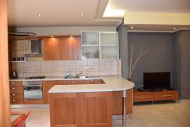 Apartament 2+1, Huren