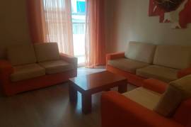 Apartament me qera prane Deliorgjit, Qera