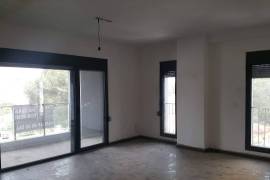 SHITET APARTAMENT 2+1 TE AMBASADA AMERIKANE!, Venta