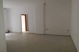 Shitet super apartament 2+1+2, Fresku, Πώληση