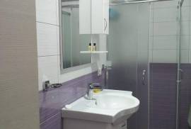 Jepet me qira super apartament 1+1, Huren