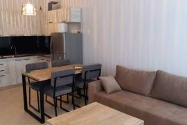 Super apartament me qera , Affitto