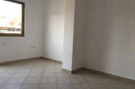 Apartament 1+1, Shitje