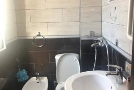 APARTAMENT NE SHITJE, Qera