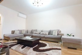 Apartament Gjigand 3+1+2WC (Rr. e Kosovareve) , Eladás