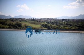 Tirane, shes truall 9.000 m² 1.080.000 Euro Farke