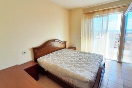 Apt Gjigand, 3+1+2wc+Ballkon (130 M2) Ne Astir , Alquiler