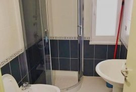  Shitet apartament 2+1 sip 104m2 me ashensor, Shitje