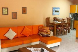 Duplex 2+1+2wc+2ballkone Tek Restorant Durresi , Ενοικίαση