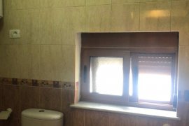 Duplex 2+1+2wc+2ballkone Tek Restorant Durresi , Alquiler