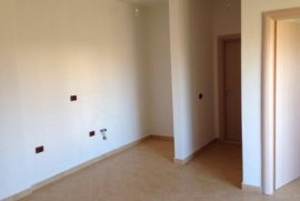 SHITET APARTAMENT 2+1 NE ORIKUM!, Vente