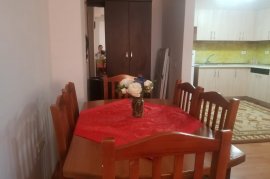 Jepet me qera apartament 1+1astir, Qera