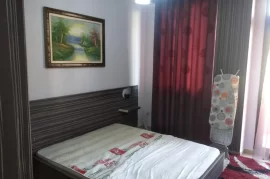 Jepet me Qira Apartament 1+1 .. Te 21 Dhjetori..!!, Alquiler