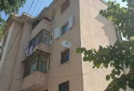 SHITET APARTAMENT 1+1 QENDER TEPELENE , Πώληση