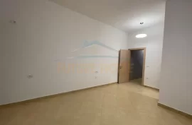 Shitet, Apartament 2+1+2, Fresku, Tiranë. 96,000 €, Vente