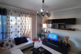 Jepet me Qira Apartament 2+1..!!, Miete