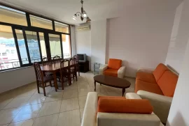 Apartament 1+1 ne shitje në Rrugen Myslym Shyri, Πώληση