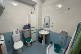 Apartament 1+1 për shitje në Yzberisht , Shitje